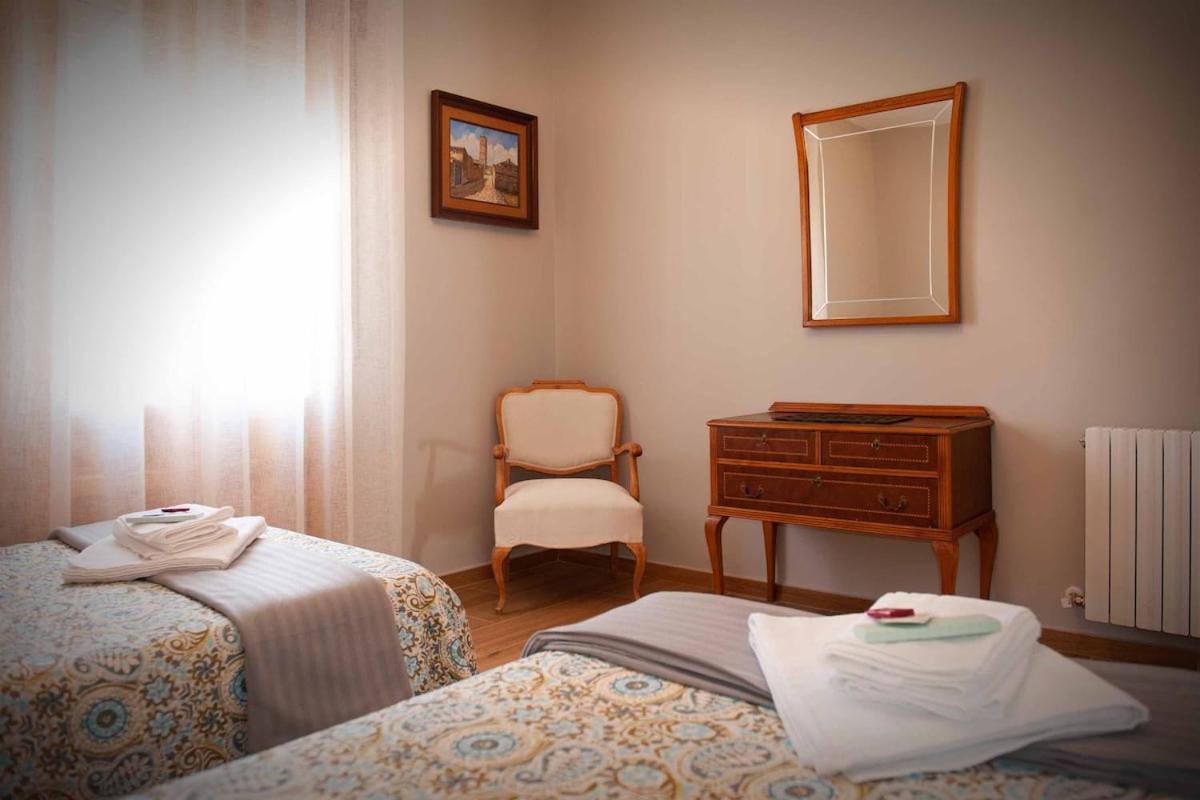 Casa Rural Micaela En Navas De Oro Luaran gambar